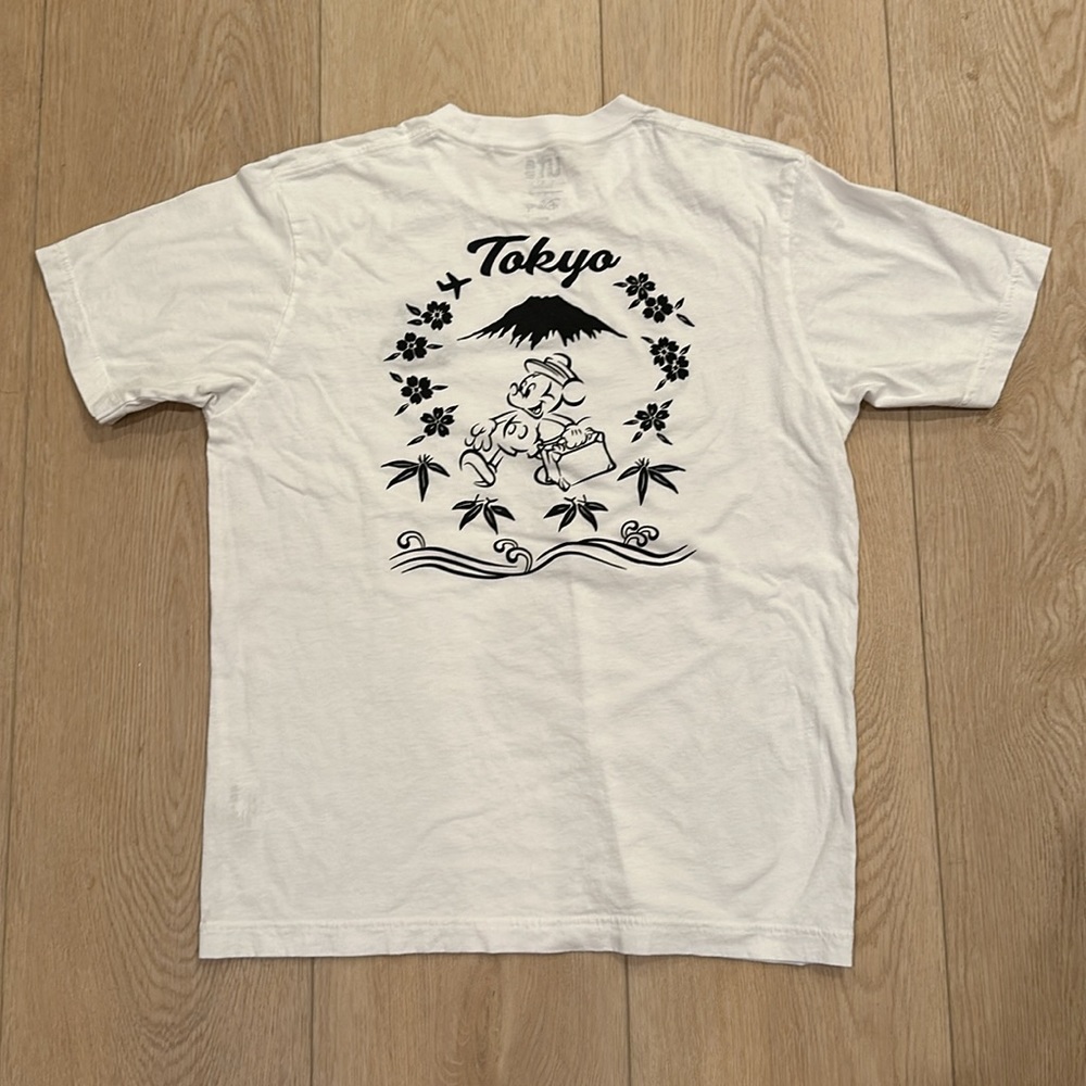 UNIQLOxDisney D23 Expo 2017 Destination Shirt - Tokyo